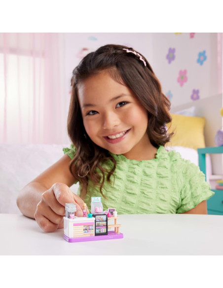 Barbie Mini BarbieLand Doll and Playset JCR31