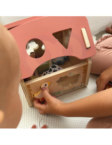 WOOPIE GREEN Wooden Farm Shape and Color Sorter 13 pcs.
