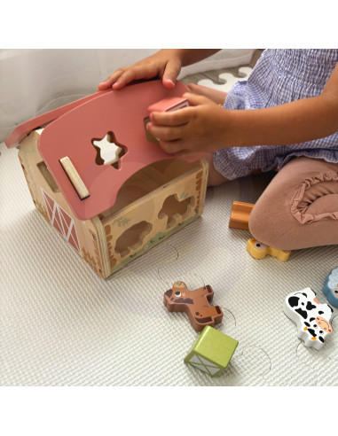 WOOPIE GREEN Wooden Farm Shape and Color Sorter 13 pcs.