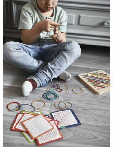 WOOPIE GREEN Geoplan with Rubber Bands Wooden Puzzle 69 Pieces FSC Certified