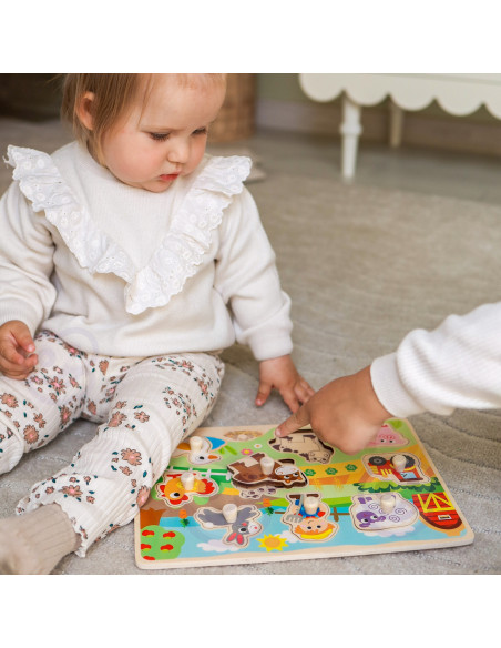 WOOPIE GREEN Wooden Montessori Puzzle Farm with Matching Pins