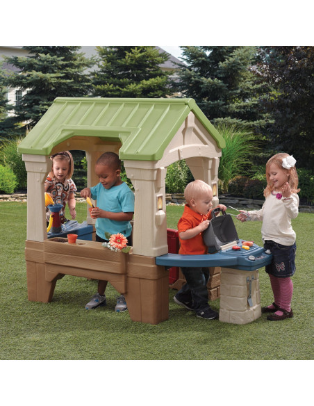 STEP2 Garden House with Grill