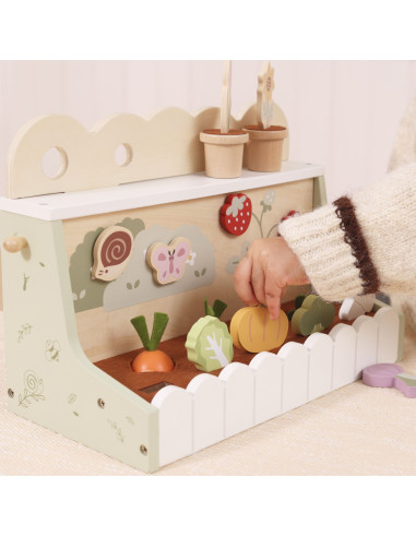 VIGA Wooden Garden for the Little Gardener 22 pcs.