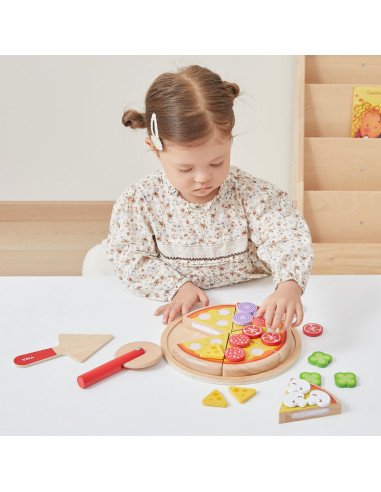 VIGA Wooden Pizza Slicer Kitchen Set 27 Pieces for Children 18M+